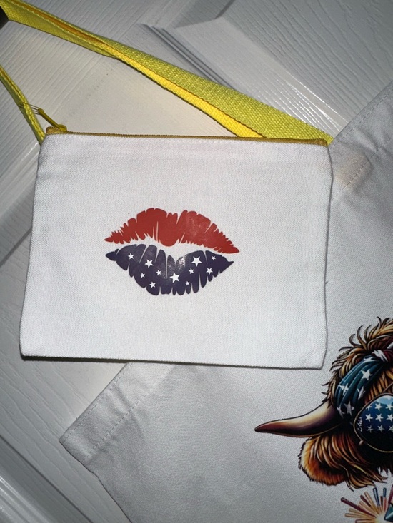 NEW Handcrafted Patriotic Highland Cow Tote Bag With Matching Small Pouch - Picture 3 of 4